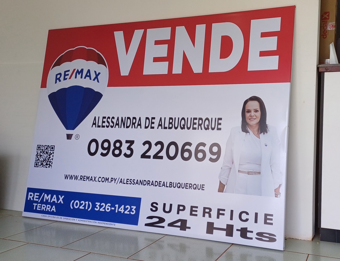 Carteles estrutura de metalon revestido de lona personalizada